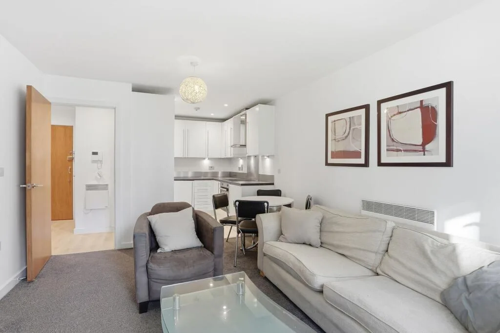 1 bedroom flat for rent