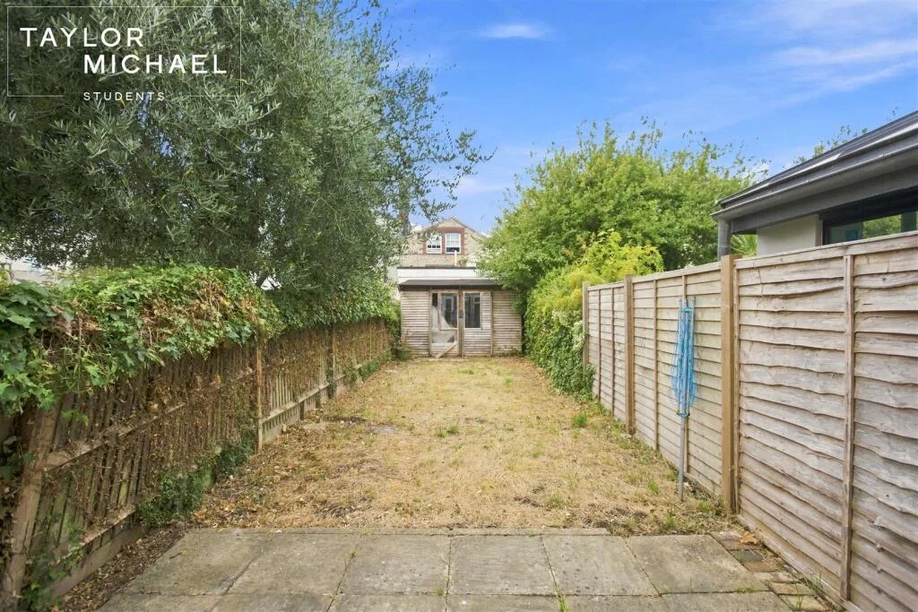 3 bedroom terraced house for rent