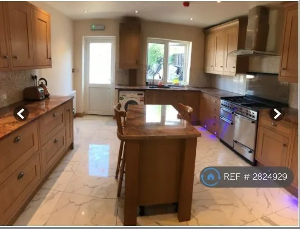 1 bedroom house share for rent