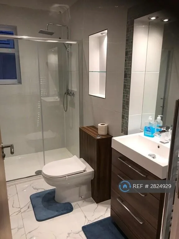 1 bedroom house share for rent