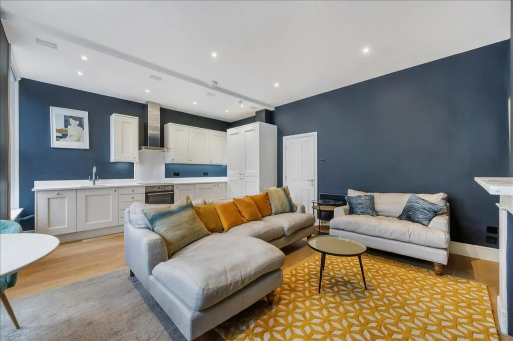 2 bedroom flat for rent