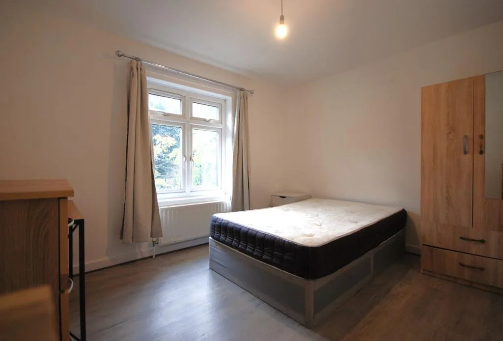 4 bedroom terraced house for rent