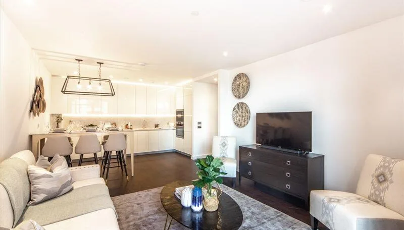3 bedroom flat for rent