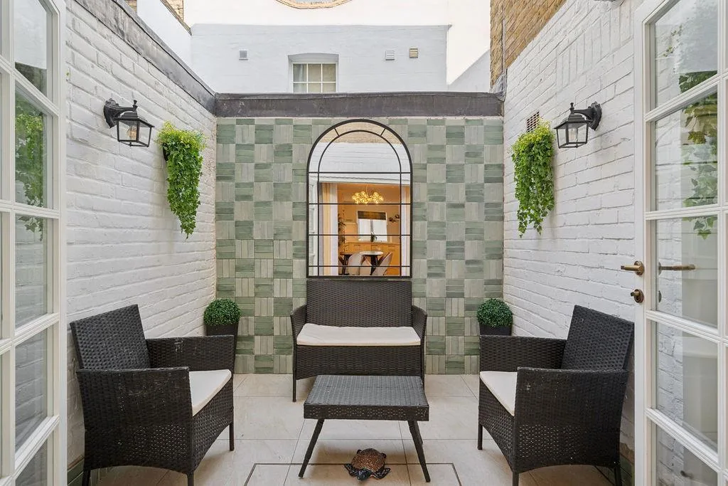 2 bedroom terraced house for rent