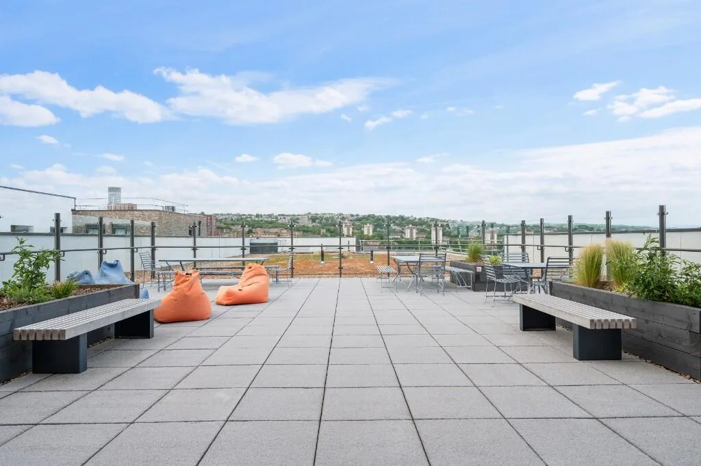 2 bedroom duplex for rent