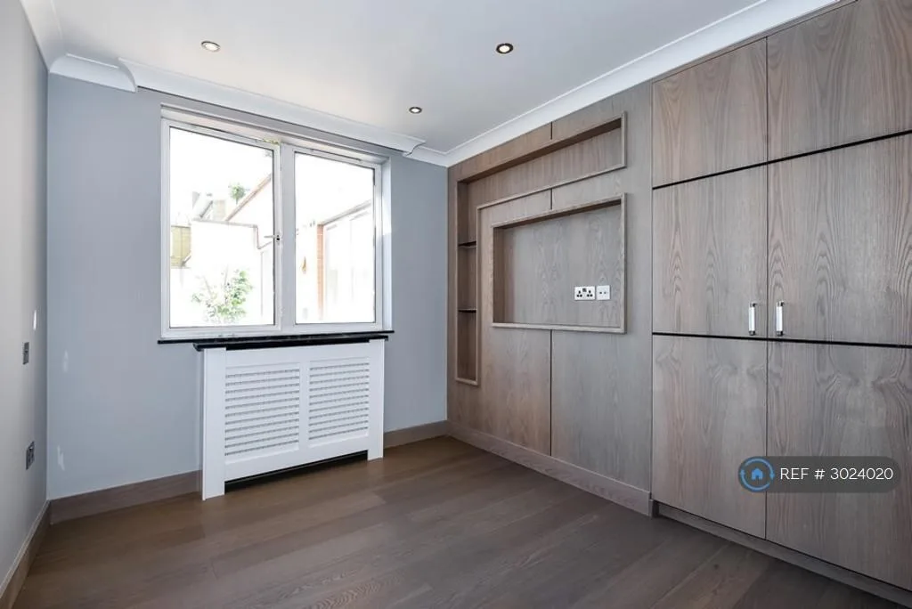 3 bedroom flat for rent