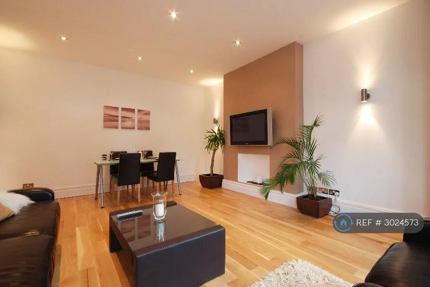 3 bedroom flat for rent