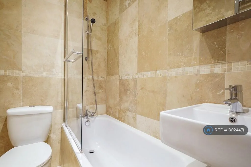 4 bedroom flat for rent