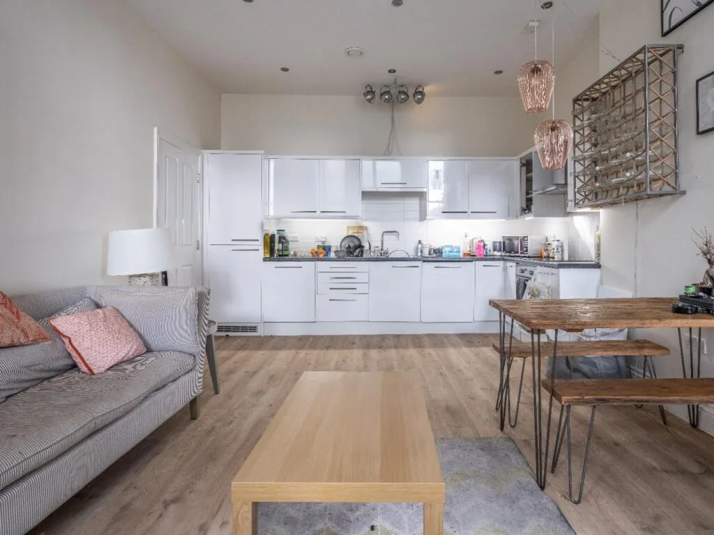 2 bedroom apartment for rent