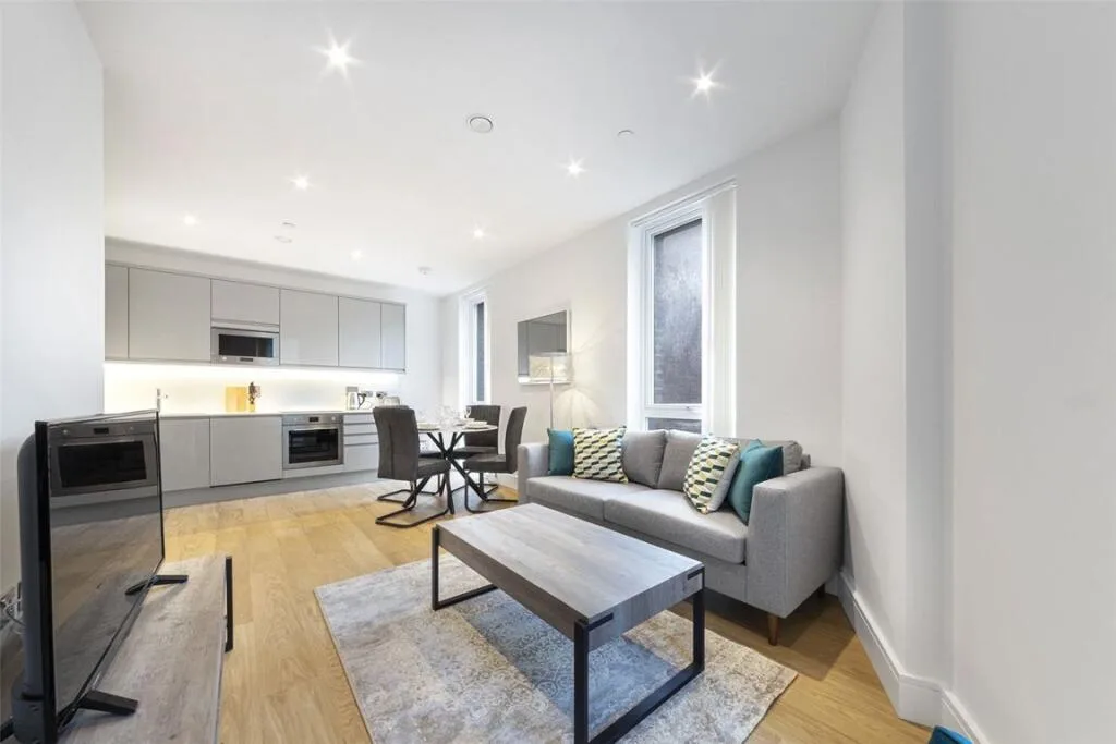 2 bedroom flat for rent