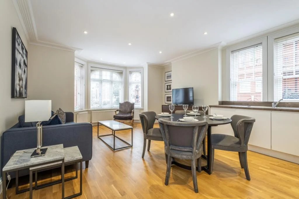 2 bedroom flat for rent