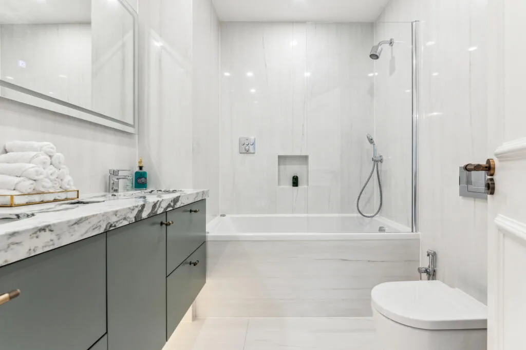 3 bedroom flat for rent