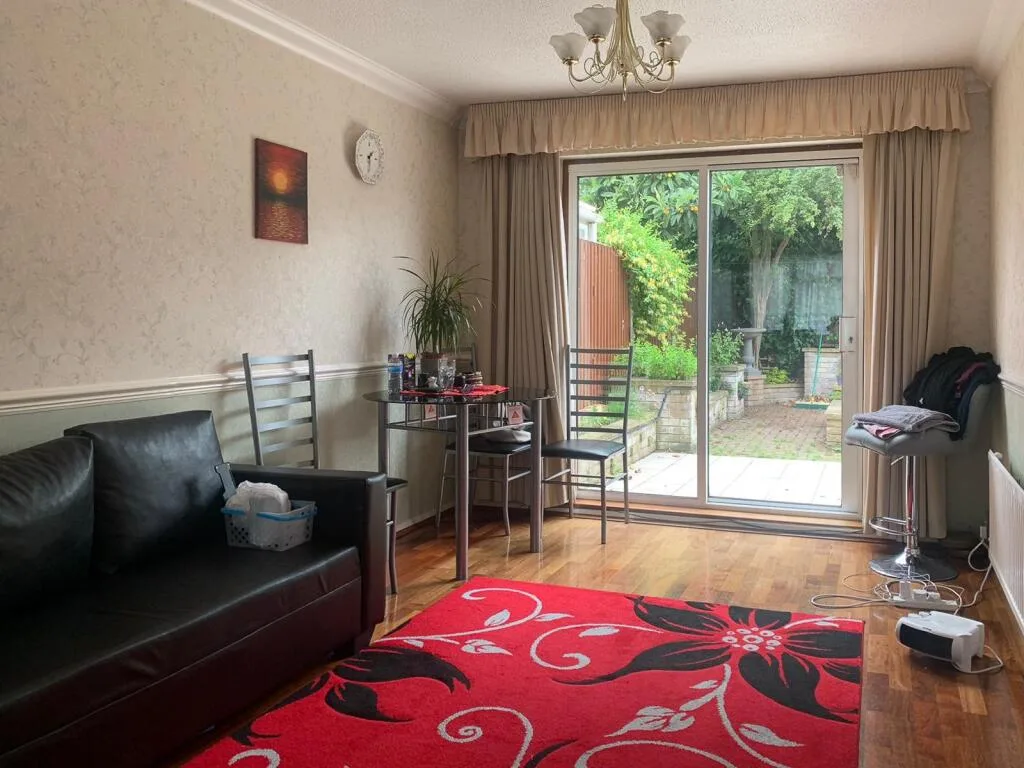 4 bedroom terraced house for rent