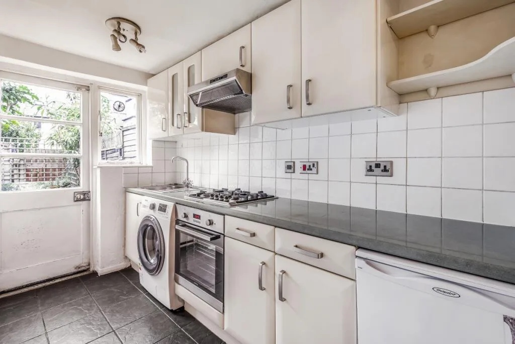 2 bedroom flat for rent