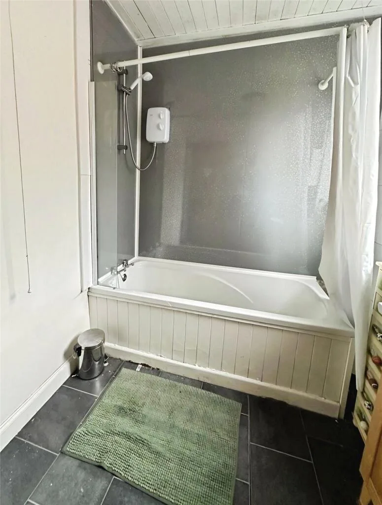 4 bedroom house for rent