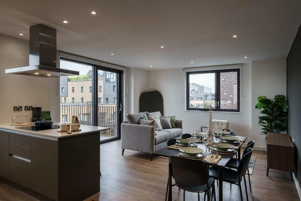 3 bedroom flat for rent