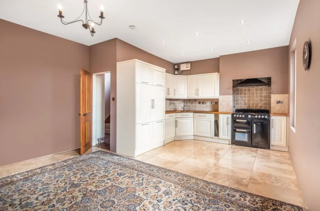 3 bedroom duplex for rent