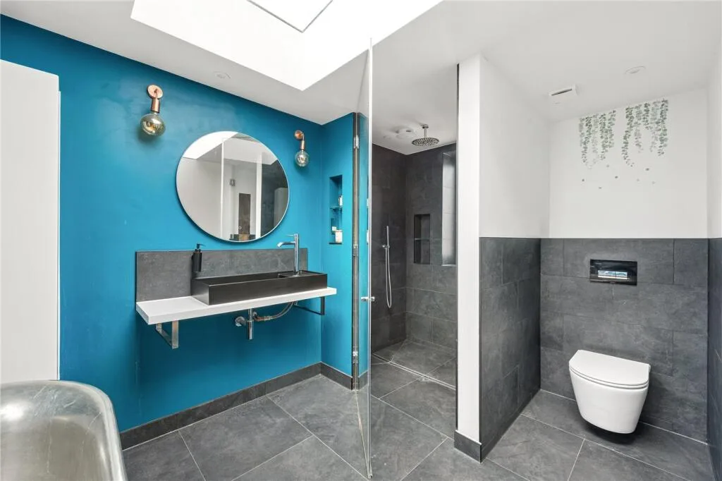 3 bedroom detached house for rent