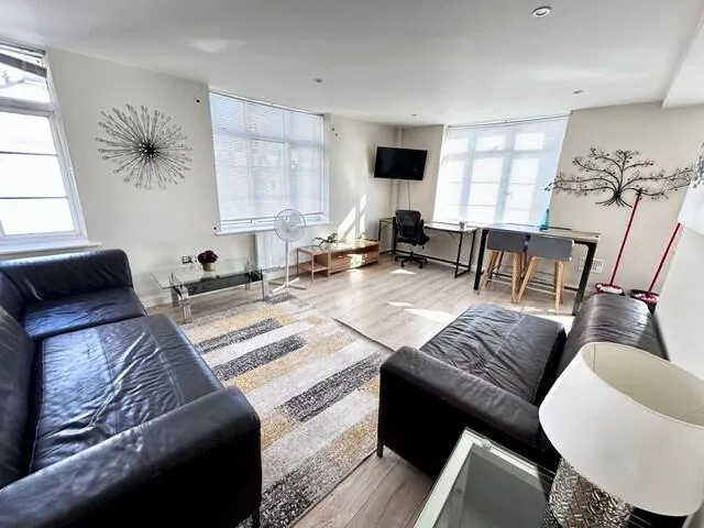 2 bedroom flat for rent