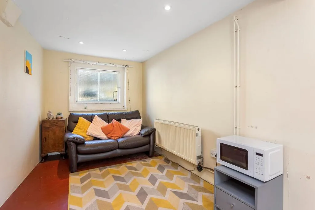4 bedroom terraced house for rent