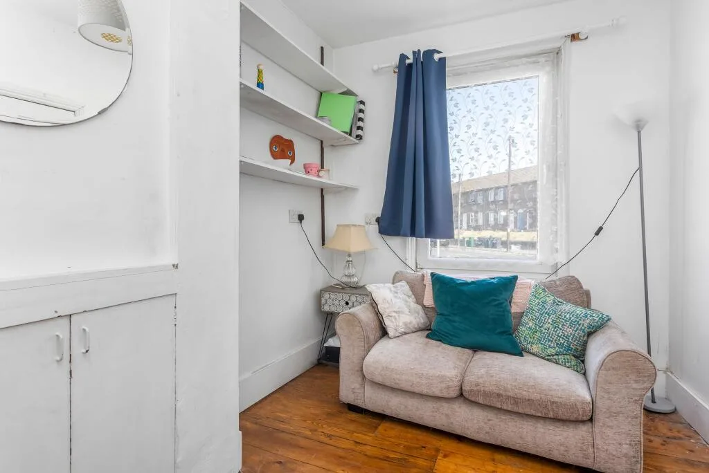 4 bedroom terraced house for rent