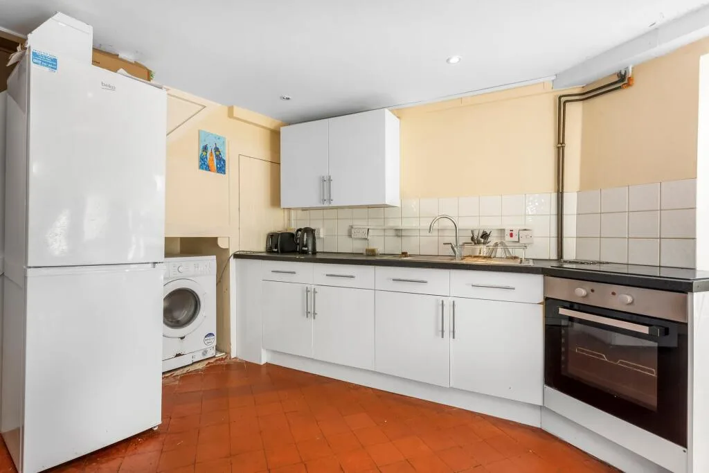 4 bedroom terraced house for rent