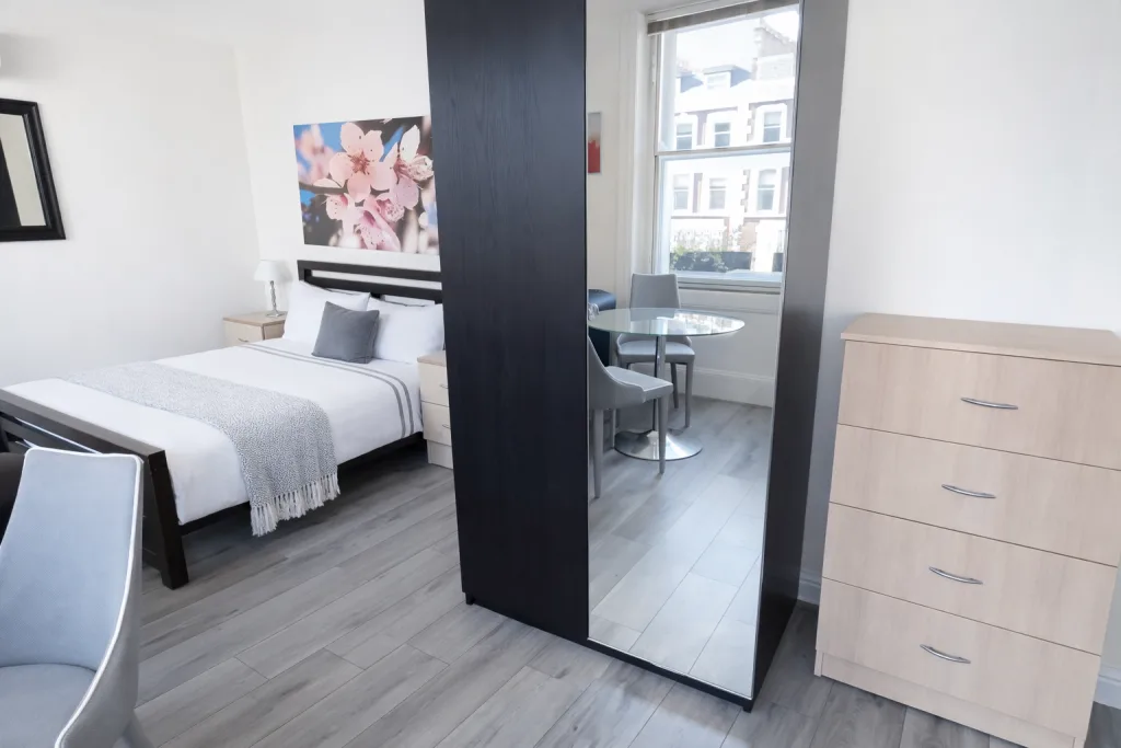 Studio flat for rent
