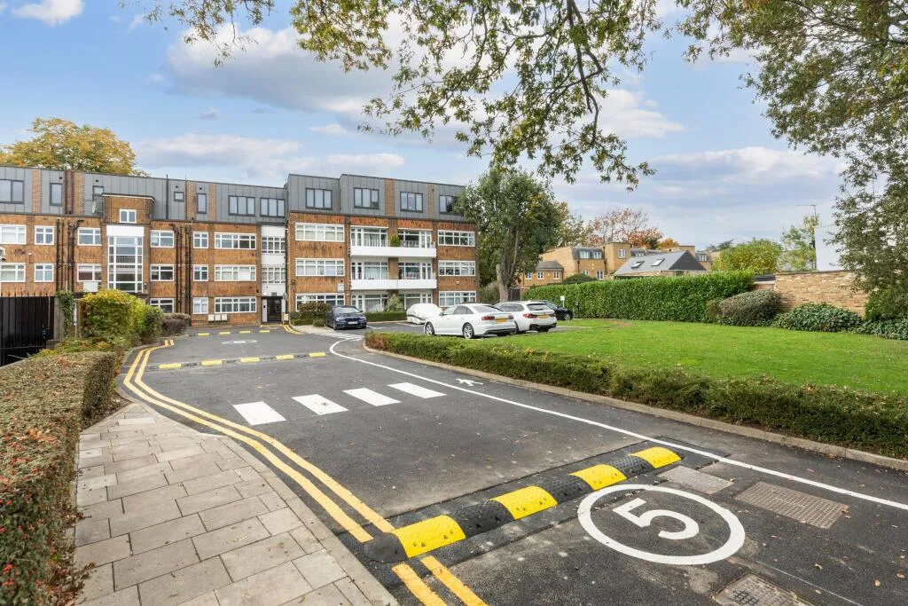 2 bedroom flat for rent