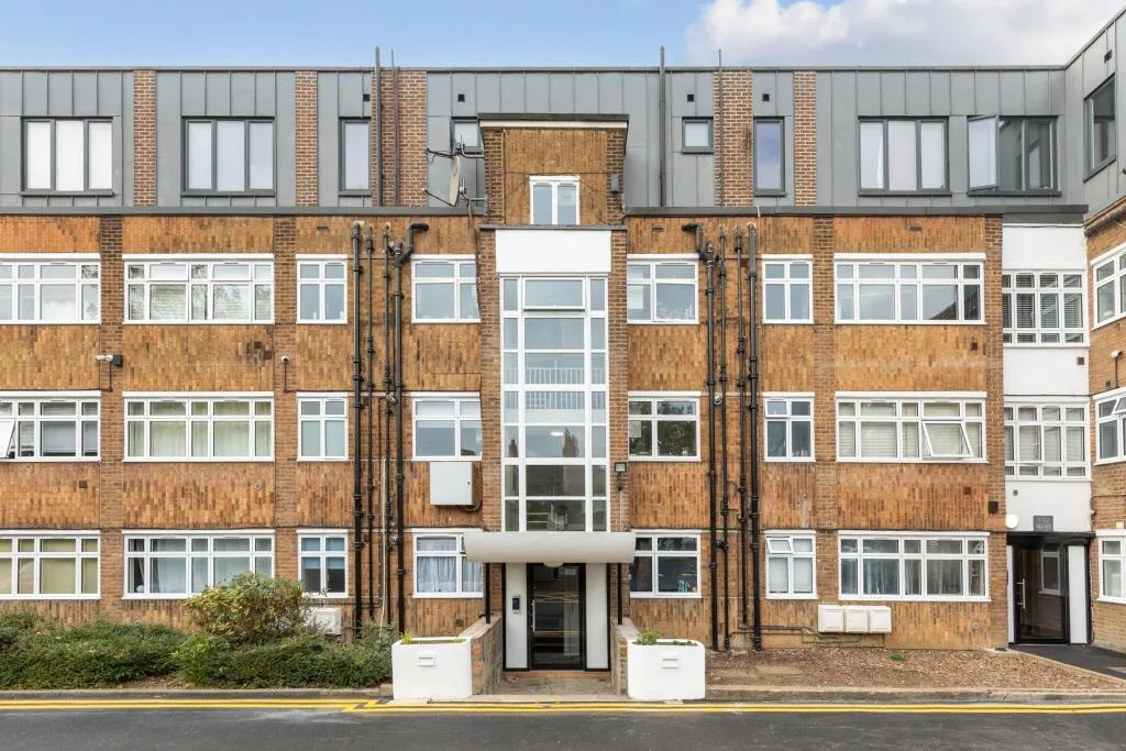 2 bedroom flat for rent