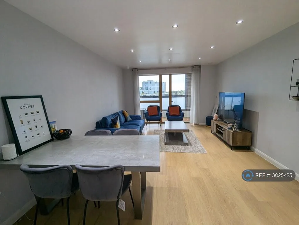 2 bedroom flat for rent