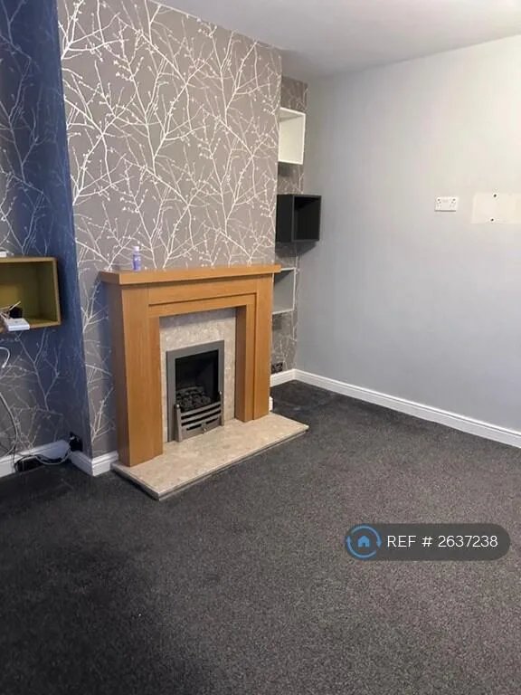 2 bedroom semi-detached house for rent