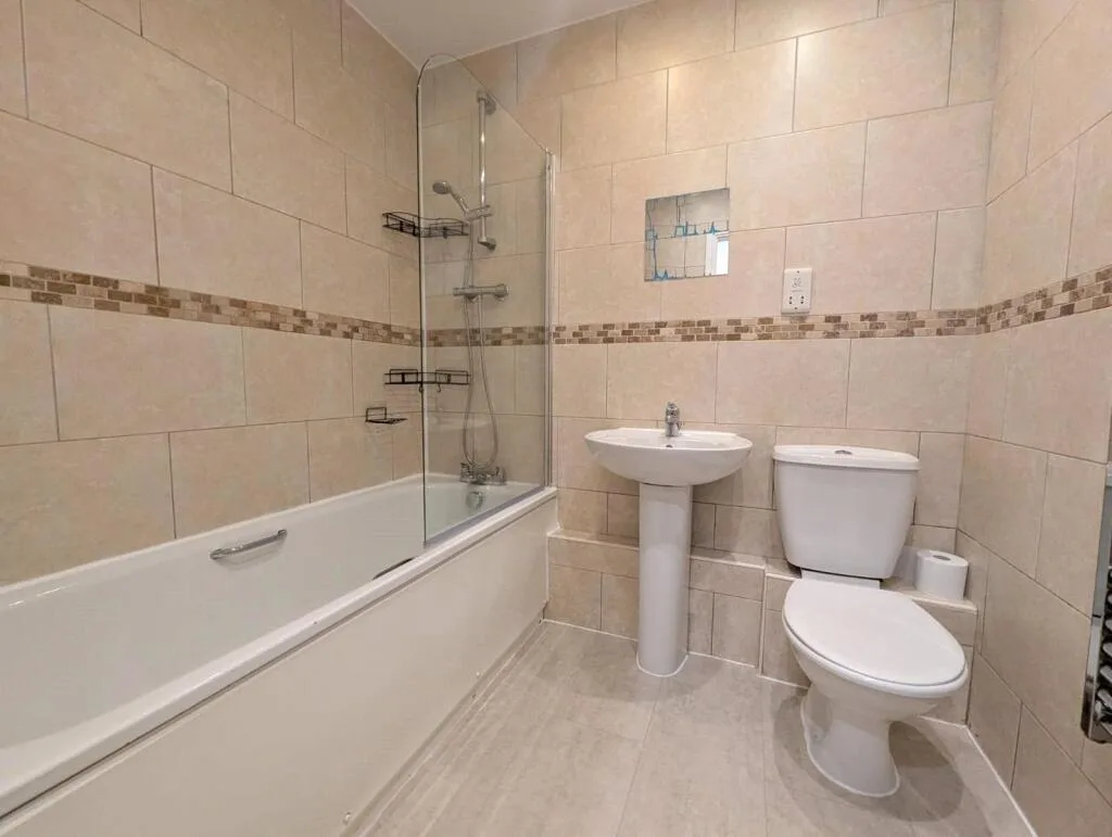 2 bedroom apartment for rent