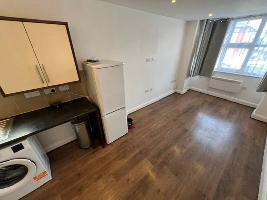 1 bedroom apartment for rent