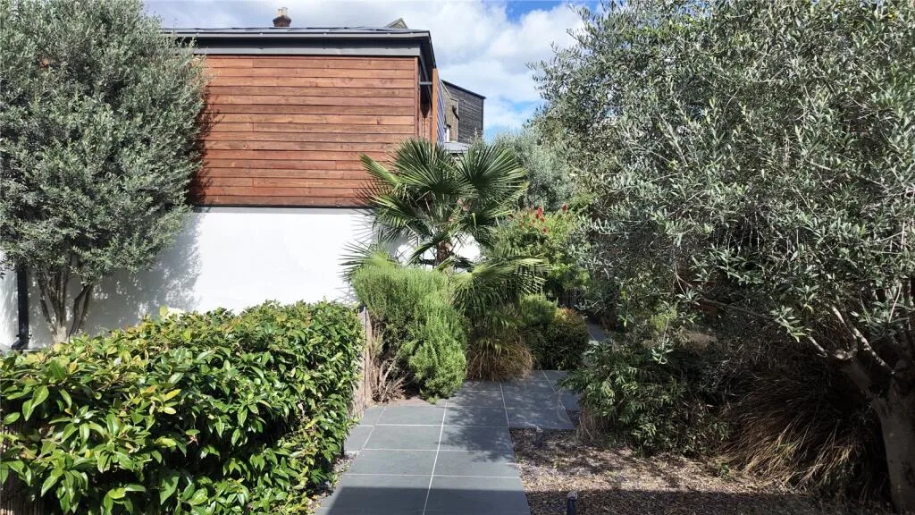 3 bedroom terraced house for rent