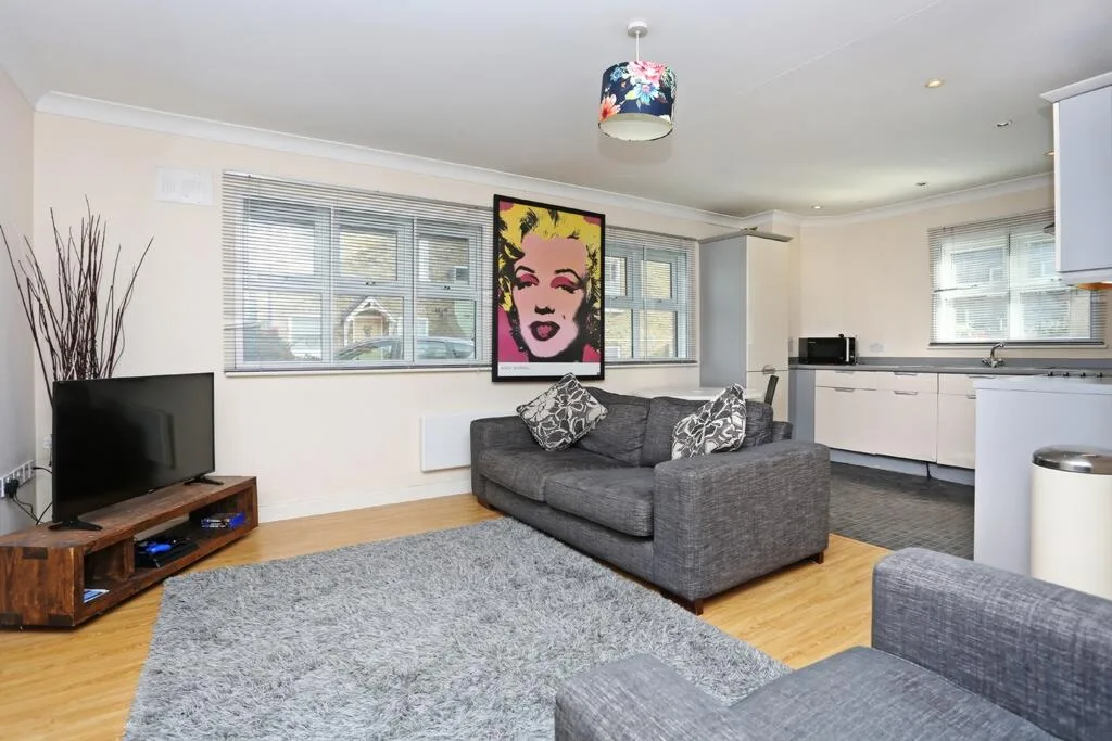 2 bedroom apartment for rent