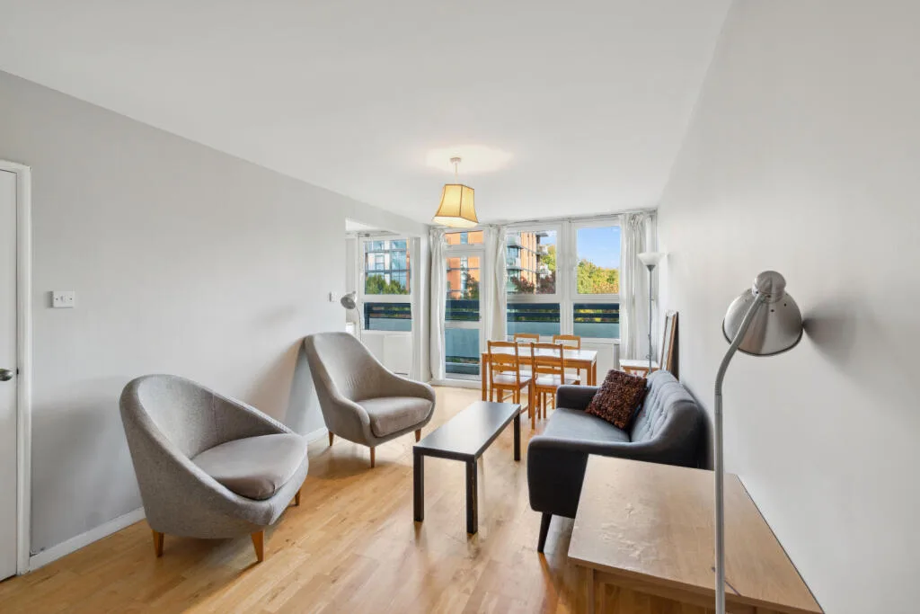 2 bedroom flat for rent