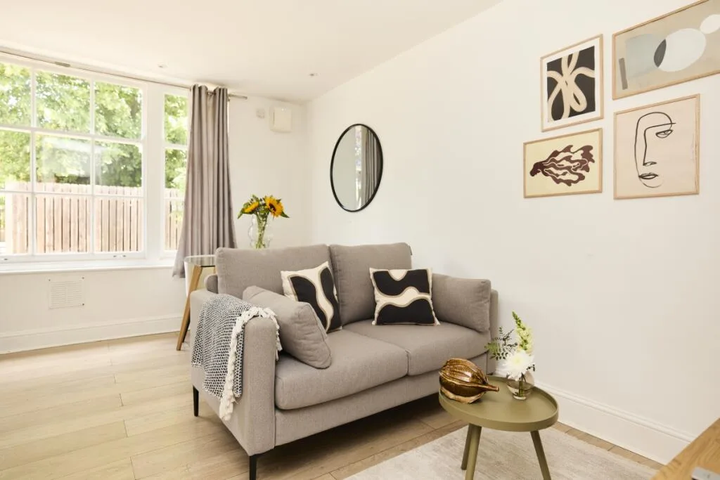 2 bedroom flat for rent