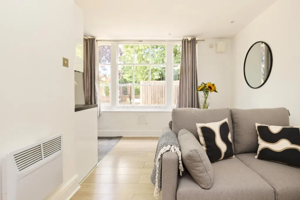 2 bedroom flat for rent