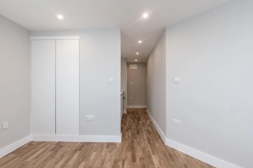 Studio flat for rent