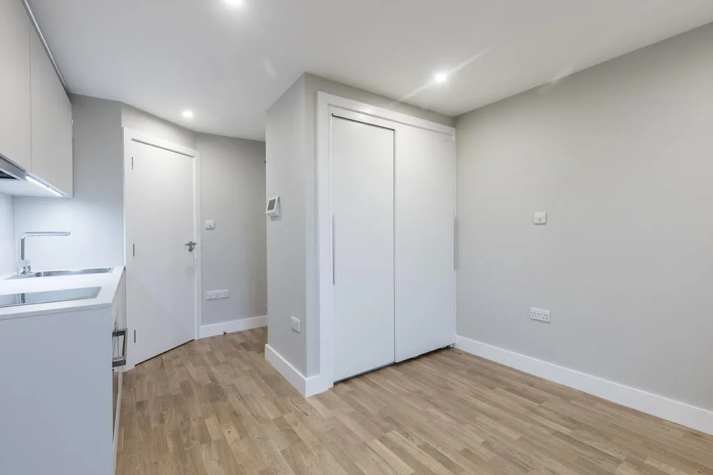 Studio flat for rent