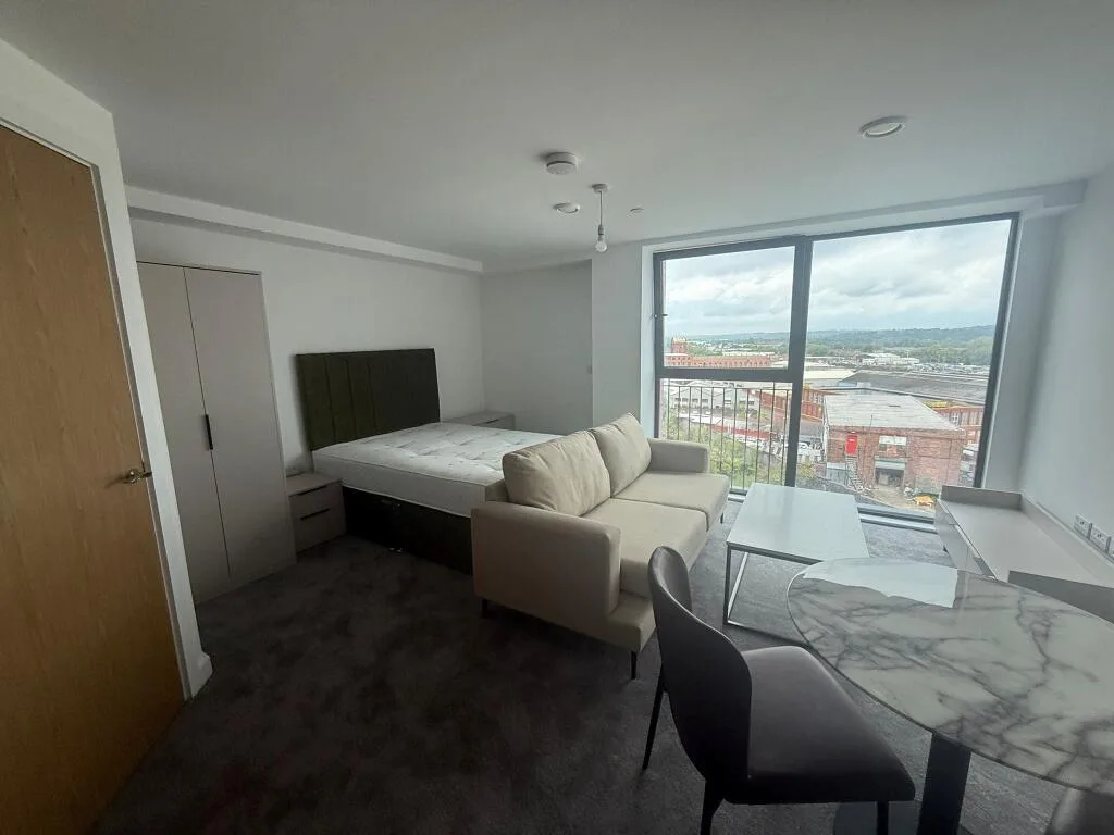 Studio flat for rent