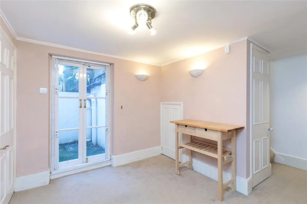 2 bedroom terraced house for rent