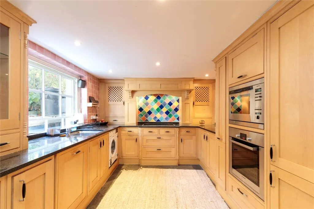 2 bedroom terraced house for rent