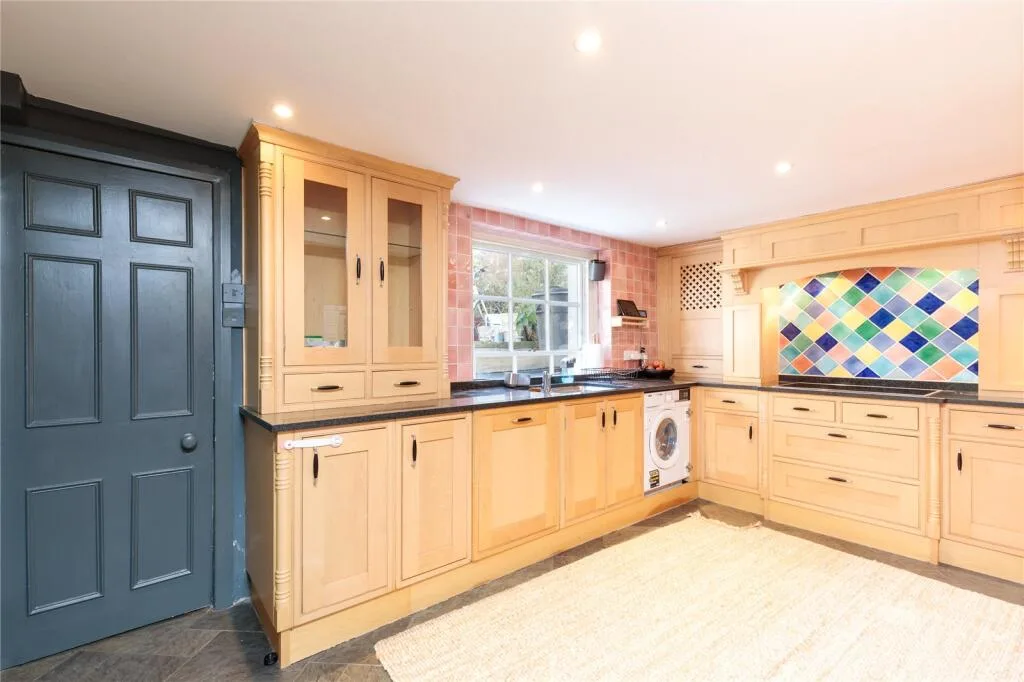2 bedroom terraced house for rent
