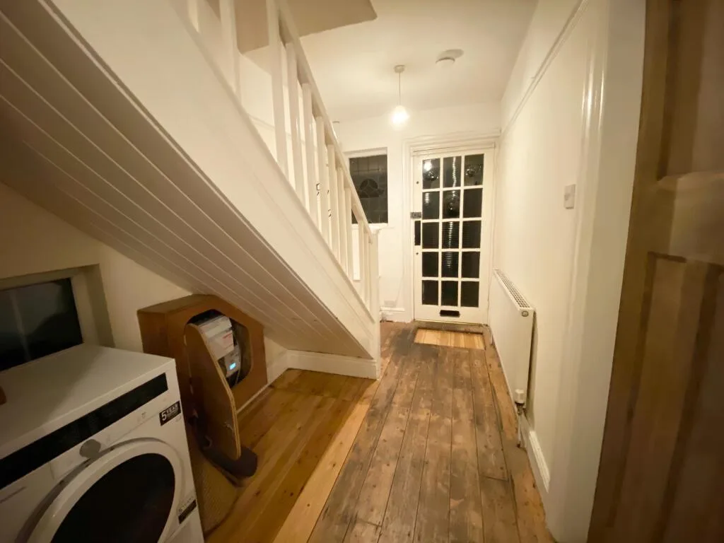 4 bedroom semi-detached house for rent