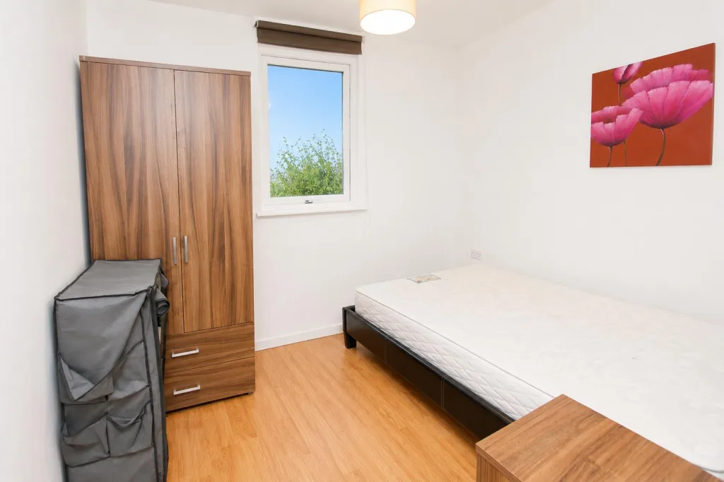 2 bedroom flat for rent