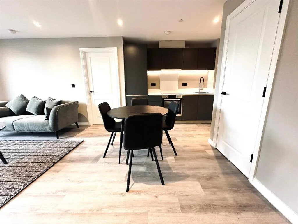 2 bedroom apartment for rent