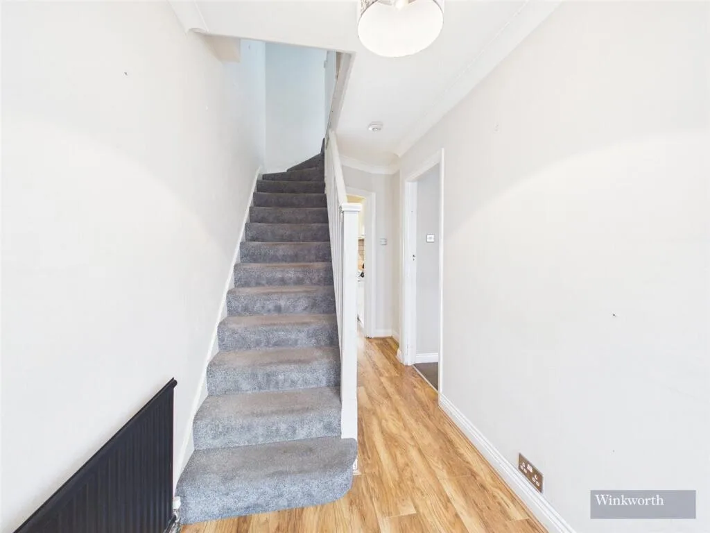 3 bedroom semi-detached house for rent