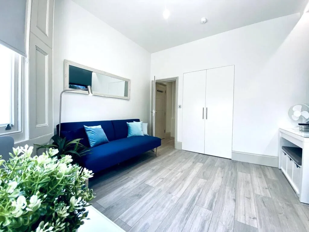 Studio flat for rent