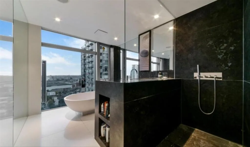 3 bedroom flat for rent